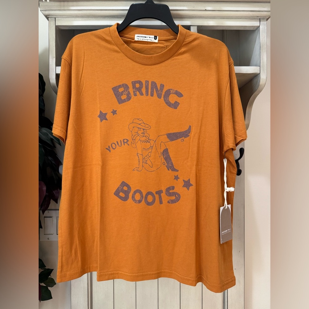 Jackson Rowe “Bring your boots” band tee Sz M